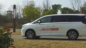 国产车变道视频,展现卓越操控性能