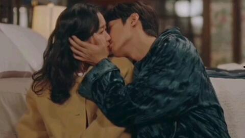 吻戏合集国产现代剧视频,国产现代剧吻戏合集温情回顾